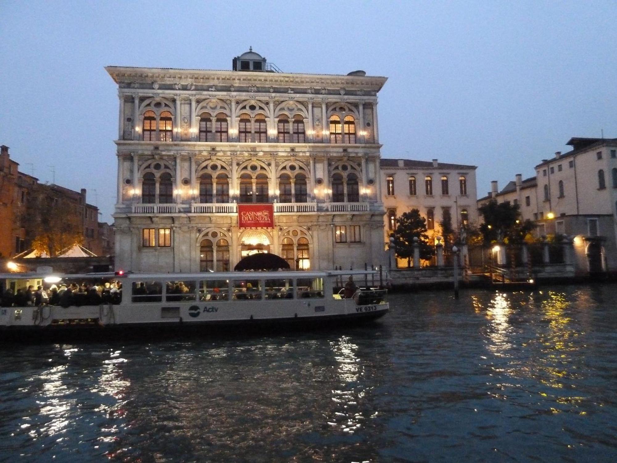 Casa Calle Frezzeria Apartment Venice Exterior photo